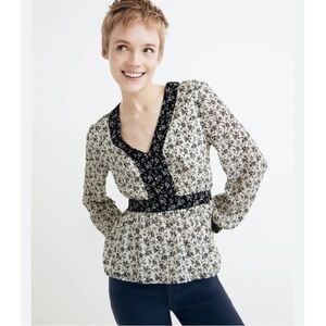 Madewell Women's Size L Black and White V-Neck Peplum Floral Top